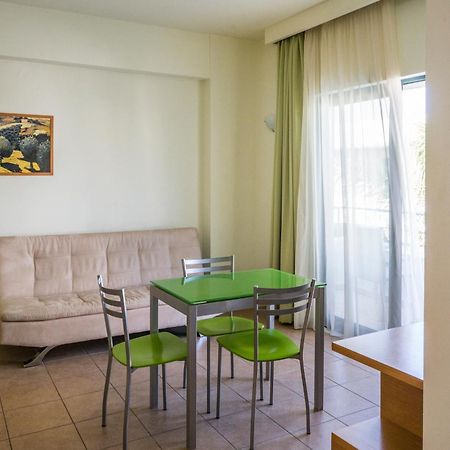 Athina Beach Hotel Kato Daratso Bagian luar foto