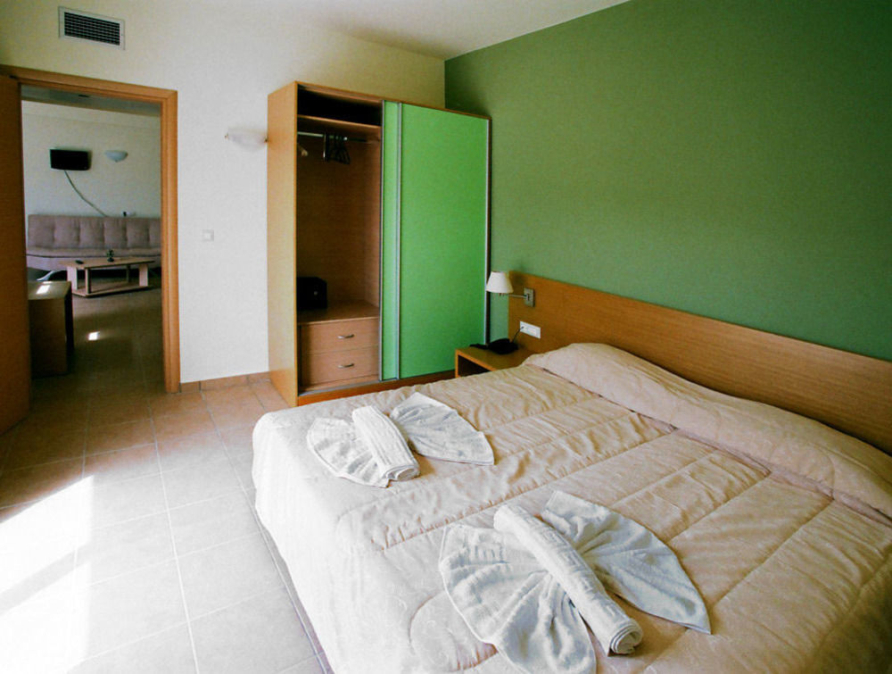 Athina Beach Hotel Kato Daratso Bagian luar foto